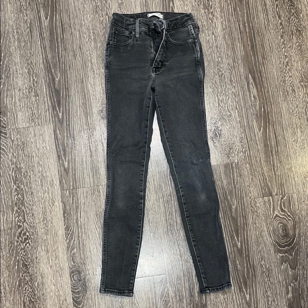 Women's Black Skinny Jeans